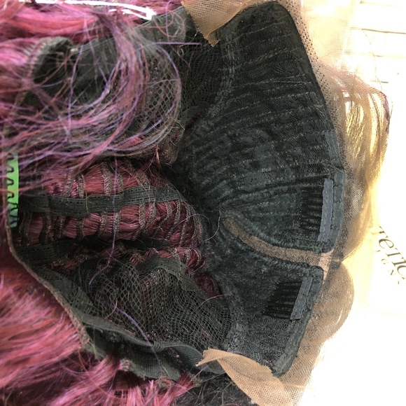 Tricia synthetic lace front J part wig NWT main image 5